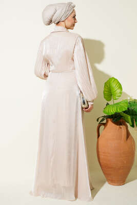 Yaka Fiyonklu Taşlı Abiye Elbise Bej - Elbise