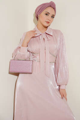 Yaka Fiyonklu Taşlı Abiye Elbise Pudra - Elbise