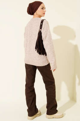 Yaka Fularlı Triko Kazak Bej - Triko Kazak