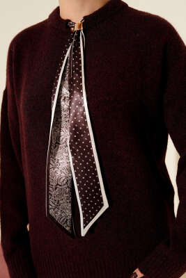 Yaka Fularlı Triko Kazak Bordo - Triko Kazak