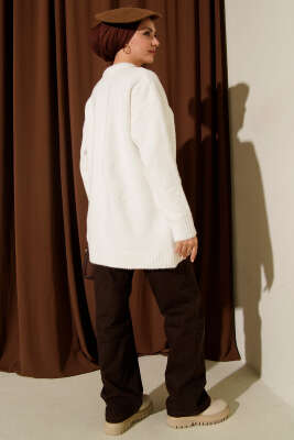 Yaka Fularlı Yumoş Triko Tunik Ekru - Tunik