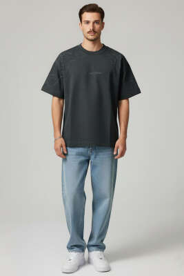 Yaka Kol Nakışlı Oversize Erkek T-shirt Nefti - Erkek T-shirt