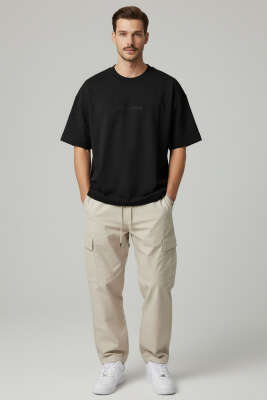 Yaka Kol Nakışlı Oversize Erkek T-shirt Siyah - Erkek T-shirt