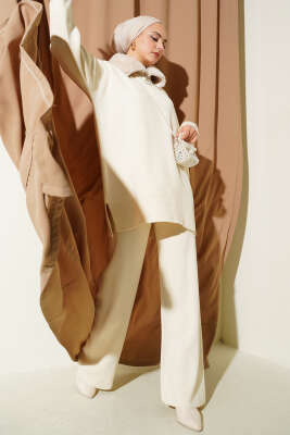 Yaka Kürklü Fermuarlı Triko İkili Takım Bej - SUDE NAZ