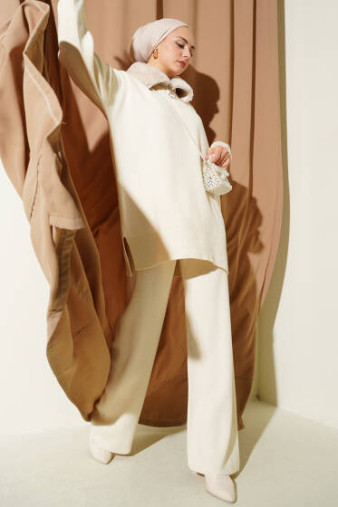 Yaka Kürklü Fermuarlı Triko İkili Takım Bej - İkili Takım