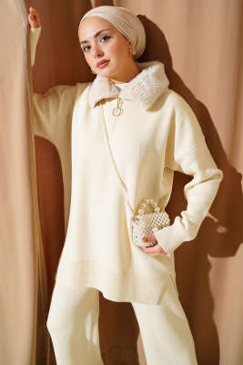 Yaka Kürklü Fermuarlı Triko İkili Takım Bej - İkili Takım