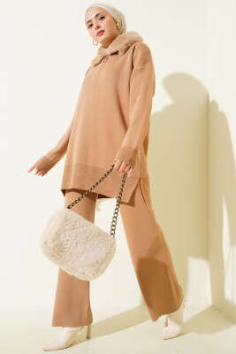 Yaka Kürklü Fermuarlı Triko İkili Takım Latte - SUDE NAZ