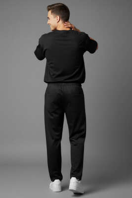 Yaka Lazer Kesim Yan Yırtmaçlı Erkek Eşofman Takımı Siyah - ERKEK İKİLİ TAKIM