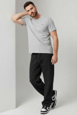 Yaka Logolu Erkek Sporcu T-shirt Gri - Erkek T-shirt