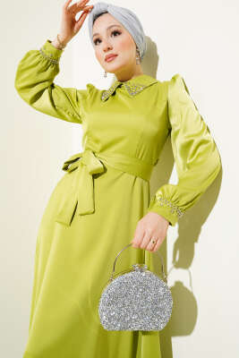 Yaka Manşet Taşlı Saten Abiye Elbise Yağ Yeşili - Tesettür Elbise