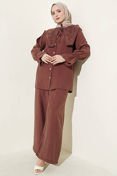 Yaka Nakışlı Bilek Gipeli Modal İkili Takım Kiremit - İkili Takım