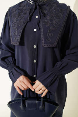 Yaka Nakışlı Bilek Gipeli Modal İkili Takım Lacivert - İkili Takım