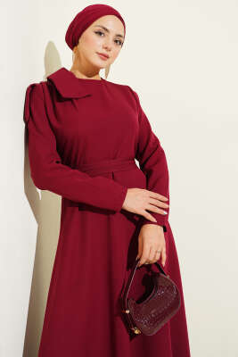 Yaka Parça Detaylı Abiye Elbise Bordo - Elbise