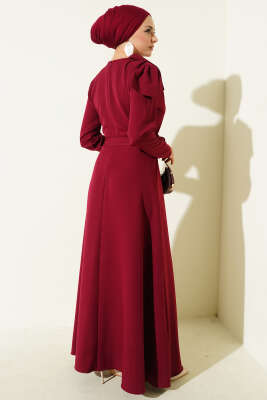 Yaka Parça Detaylı Abiye Elbise Bordo - Elbise
