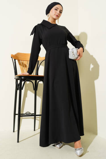 Yaka Parça Detaylı Abiye Elbise Siyah - Elbise
