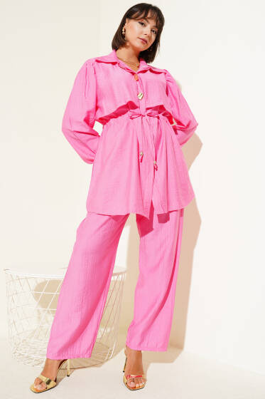 Yaka Pelerinli Gold Düğmeli İkili Takım Pembe - İkili Takım