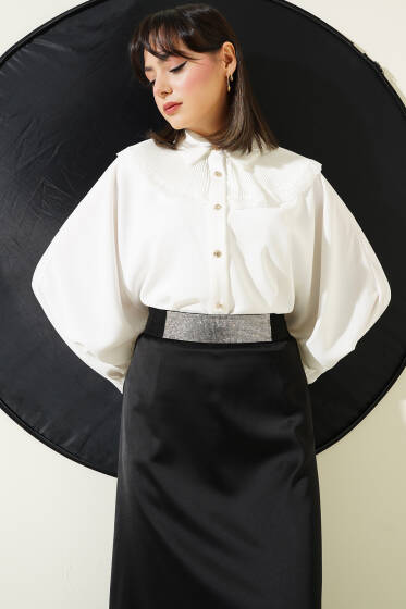 Yaka Pileli Dantelli Yarasa Kol Gömlek Beyaz - Gömlek