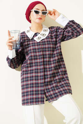 Yaka Taşlı Ekose Desen Gömlek Lacivert - HATUN