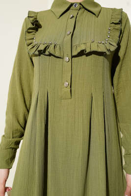 Yaka Taşlı Fırfırlı Elbise Çağla Yeşili - Tesettür Elbise