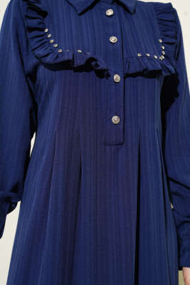 Yaka Taşlı Fırfırlı Elbise Lacivert - Tesettür Elbise