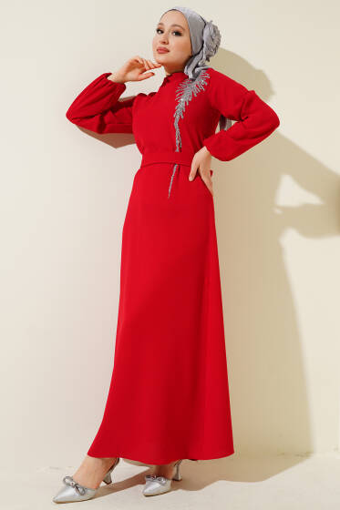 Yaka Taşlı Kuşaklı Elbise Kırmızı - 500-700 TL Ürünler