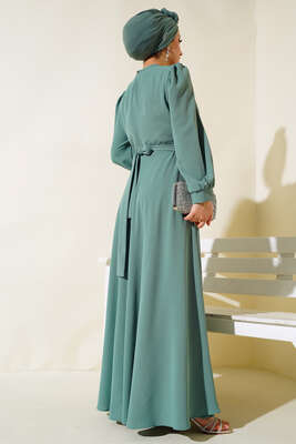 Yaka Taşlı Kuşaklı Krep Elbise Çağla Yeşili - Tesettür Elbise