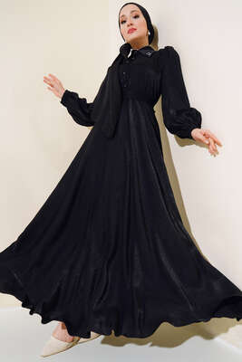 Yaka Taşlı Parlak Saten Elbise Siyah - Thumbnail