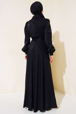 Yaka Taşlı Parlak Saten Elbise Siyah - Thumbnail