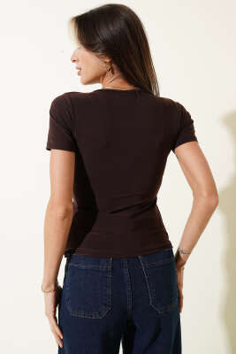 Yaka Tokalı Sandy Bluz Kahve - Kadın Giyim Modelleri