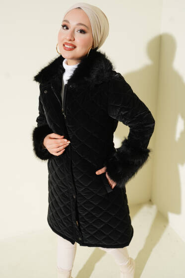 Yaka ve Bilek Kürklü Kapitone Mont Siyah - Mont