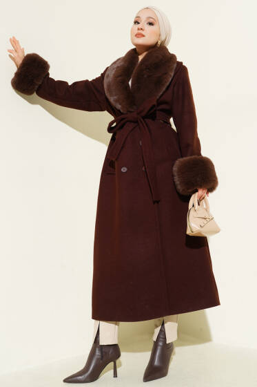 Yaka ve Bilek Kürklü Kaşe Kaban Kahve - Kaban