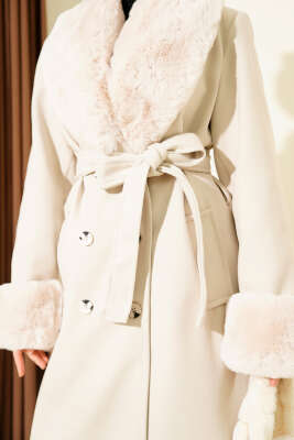 Yaka ve Bilek Kürklü Kaşe Kaban Taş - Kaban