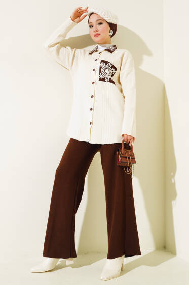 Yaka ve Cep Motifli Triko İkili Takım Kahve - İkili Takım