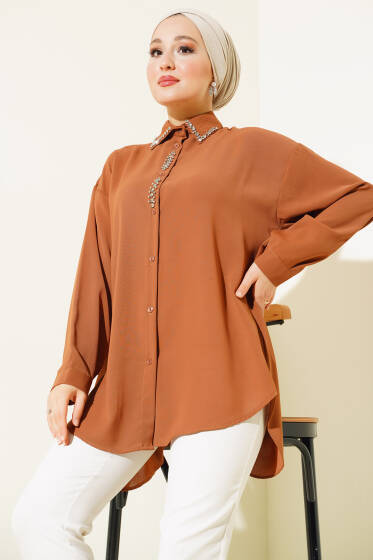 Yaka ve Göğüs Taşlı Gömlek Taba - Gömlek
