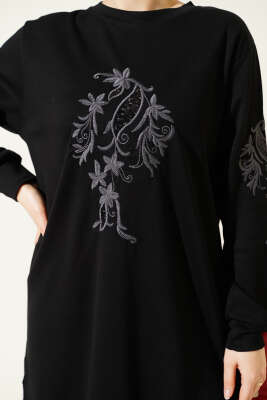 Yaka ve Kol Nakışlı Pullu Loyşa Tunik Siyah - Tunik