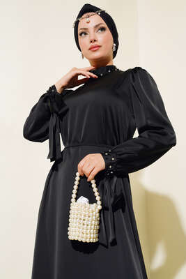 Yaka ve Kol Taşlı Saten Elbise Siyah - Tesettür Elbise