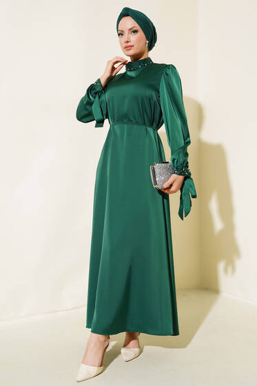 Yaka ve Kol Taşlı Saten Elbise Zümrüt - Tesettür Elbise
