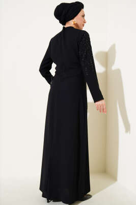 Yaka ve Omuz Taşlı Büyük Beden Krep Elbise Siyah - Tesettür Elbise