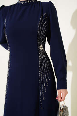 Yaka Ve Yanları Taşlı Büyük Beden Elbise Lacivert - Tesettür Elbise