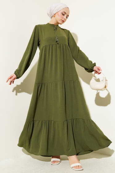 Yakası Bağcıklı Kat Kat Elbise Haki - Elbise