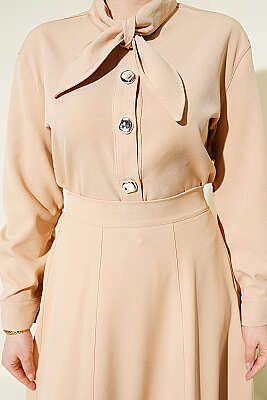 Yakası Bağlamalı Etekli İkili Takım Bej - İkili Takım