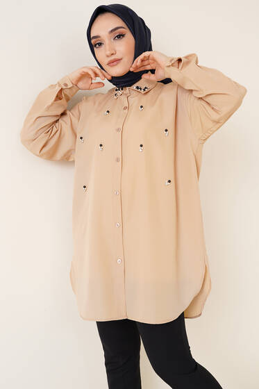 Yakası Boncuklu Taşlı Gömlek Bej - Gömlek