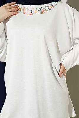 Yakası Çiçek Nakışlı Loyşa Tunik Beyaz - Tunik