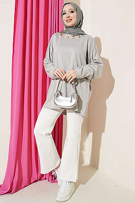 Yakası Çiçek Nakışlı Loyşa Tunik Gri - Tunik