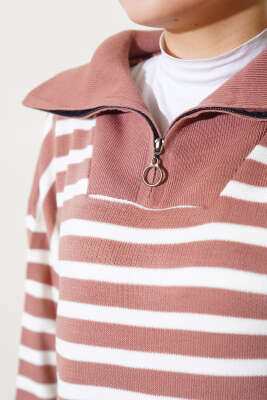 Yakası Fermuarlı Çizgili Triko İkili Takım Gül Kurusu - Triko İkili Takım