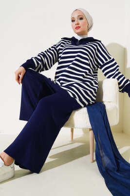 Yakası Fermuarlı Çizgili Triko İkili Takım Lacivert - KILIÇ TRİKO