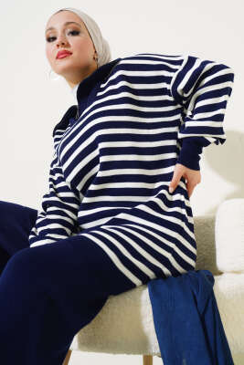 Yakası Fermuarlı Çizgili Triko İkili Takım Lacivert - Triko İkili Takım