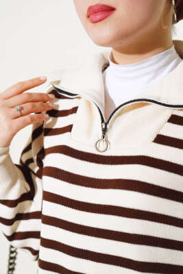 Yakası Fermuarlı Çizgili Triko İkili Takım Taş - Triko İkili Takım