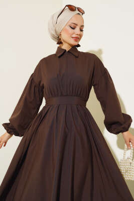 Yakası Fermuarlı Terikoton Elbise Kahve - Tesettür Elbise