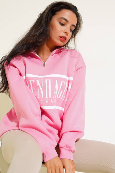 Yakası Fermuarlı Üç İplik Sweatshirt Pembe - Kadın Giyim Modelleri